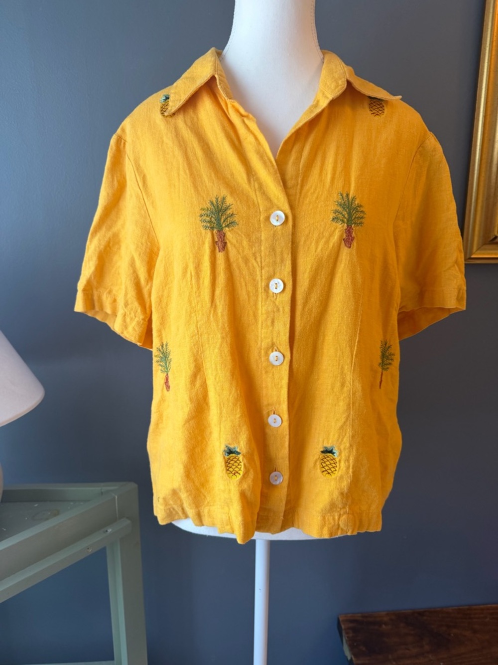Country Wear Collection Linen Blend Top - with pineapples and plants